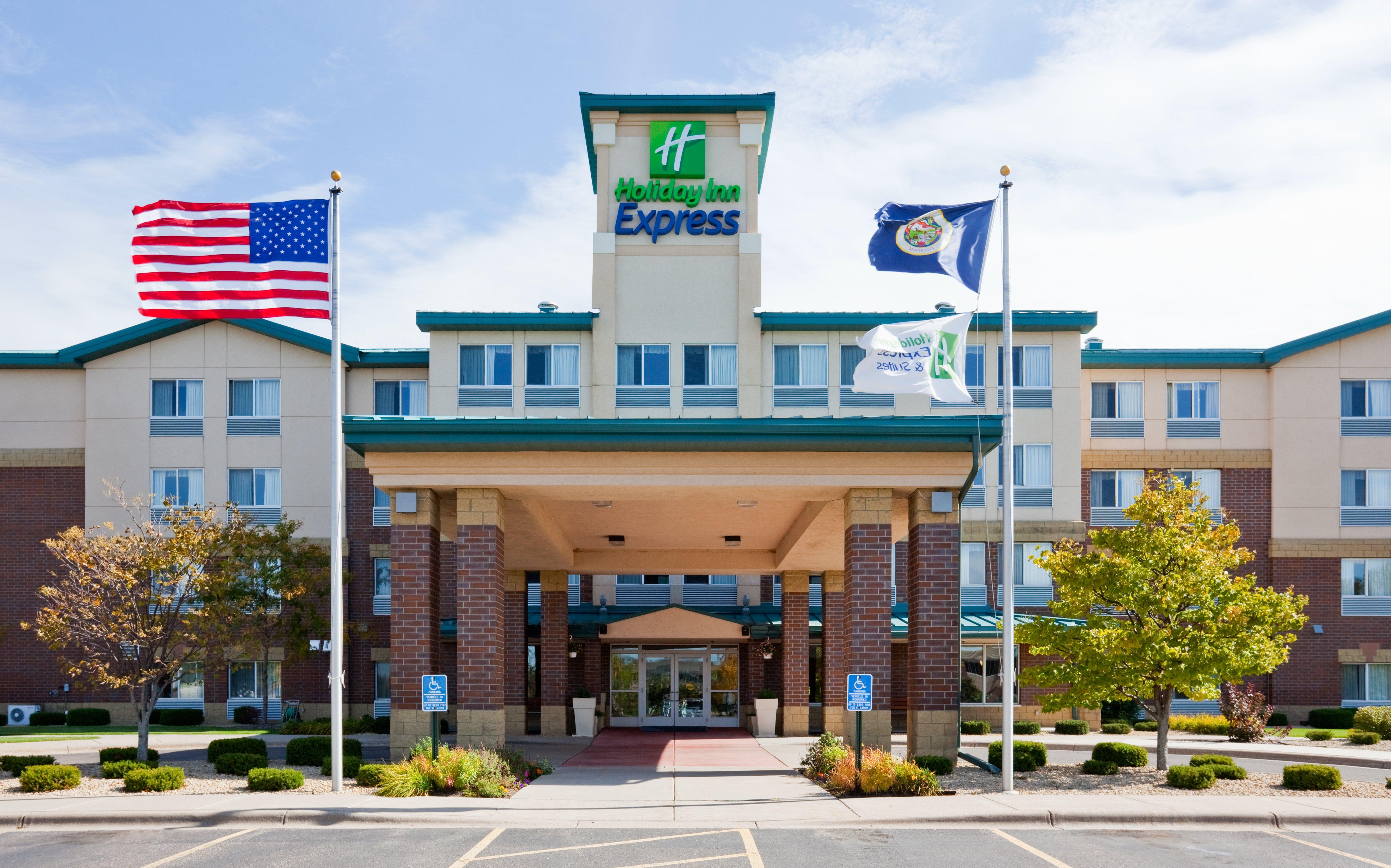Holiday Inn Express Hotel & Suites-St. Paul By Ihg Vadnais Heights Экстерьер фото